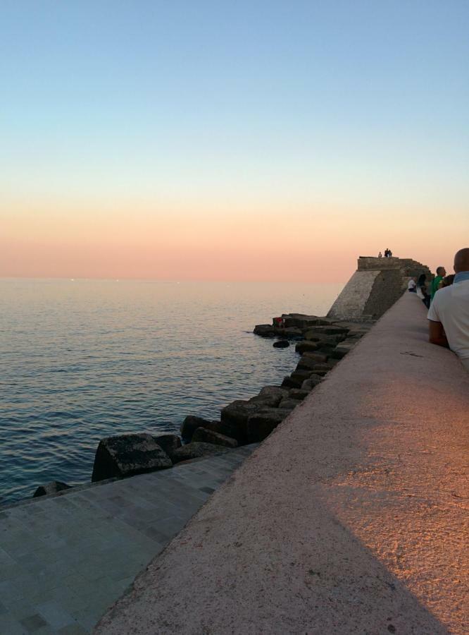 Puglia Loving Room Monopoli Bagian luar foto